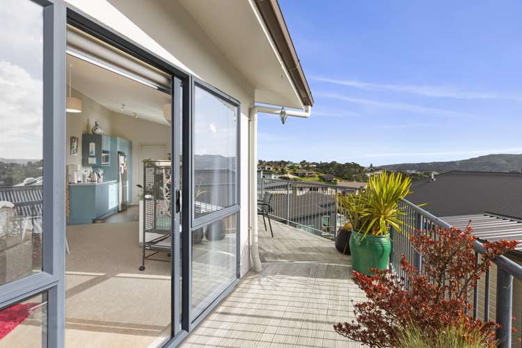 25j Violet Street Raglan_11