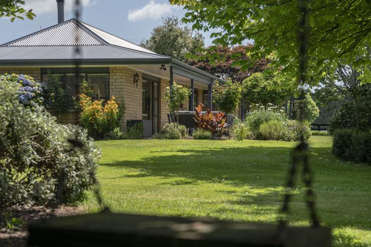 1258 Kaipaki Road Cambridge_5