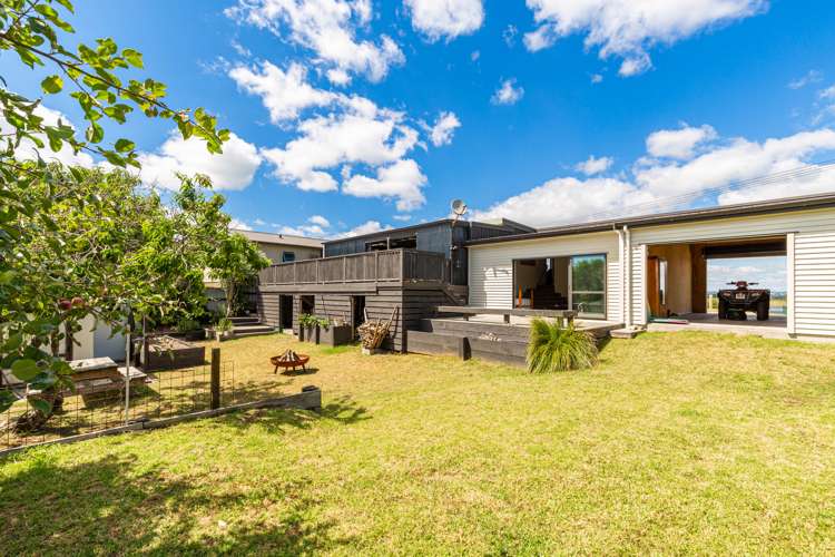 7 Costello Crescent Pukehina_22