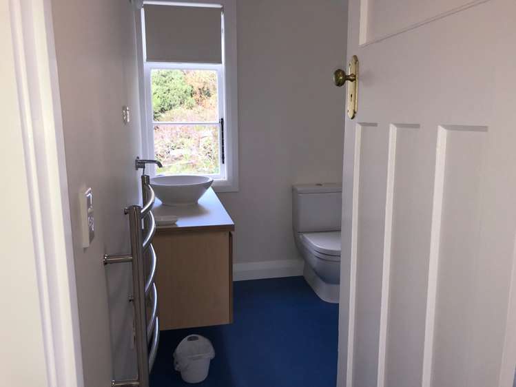 8 Moerangi Street Broad Bay_16