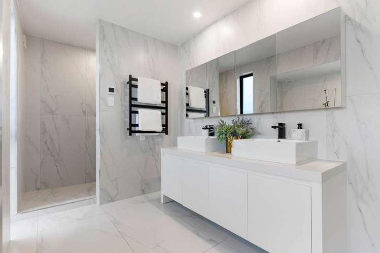 18A Marama Street Castor Bay_16