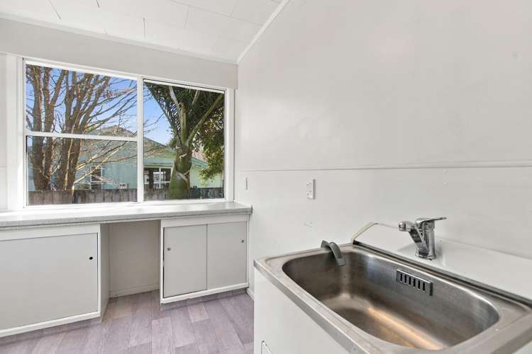 19 Carey Street Waitara_23