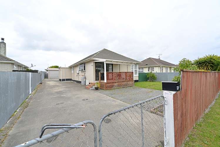 37 Constable Crescent Onekawa_17