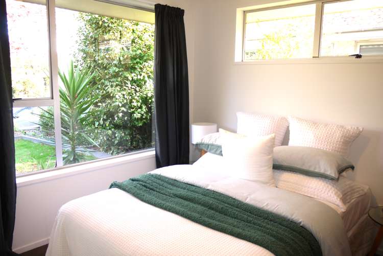 86 Dunbarton Street Redwood_8