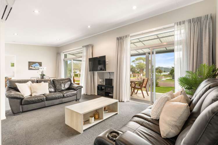 598 Waterways Parade Pauanui_10