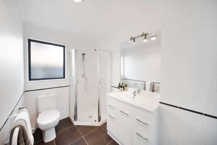 77 Wayne Francis Drive Flat Bush_13