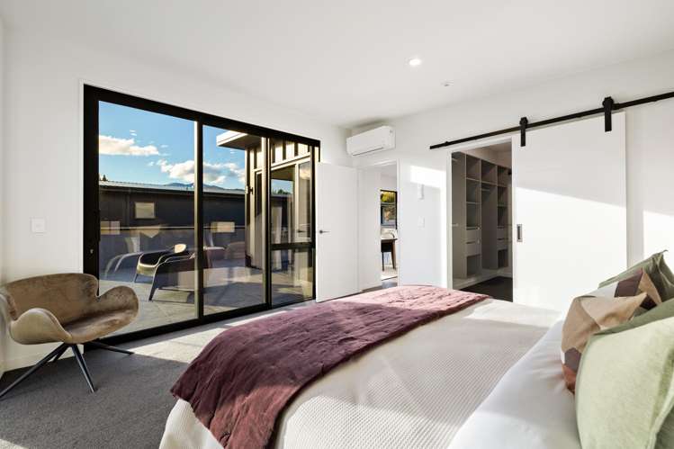 9 Walton Way Lower Shotover_19