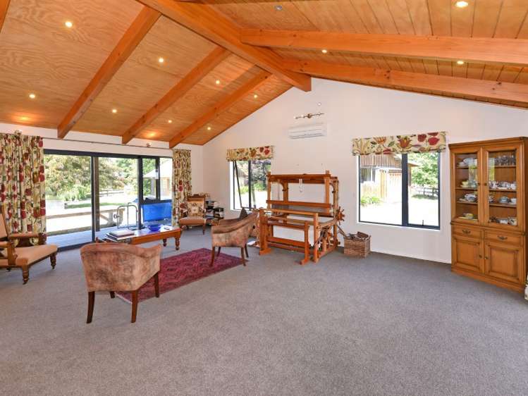 12 Baigent Valley Road Wakefield_7