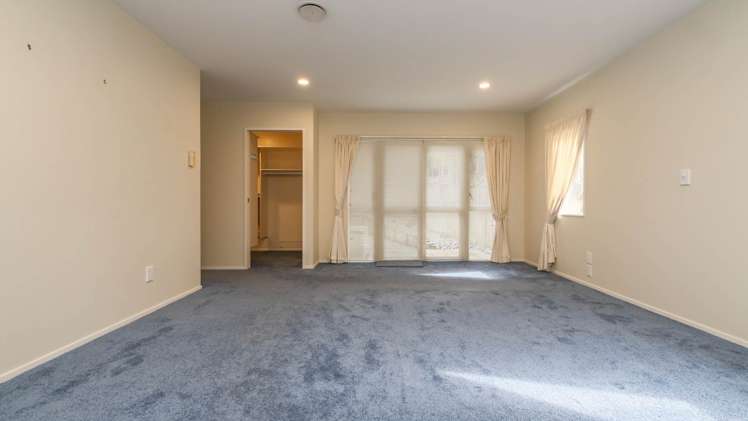 11 Hogarth Rise West Harbour_15