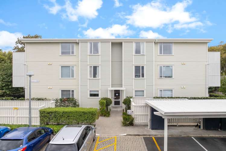 207/21B Swanson Road Henderson_24