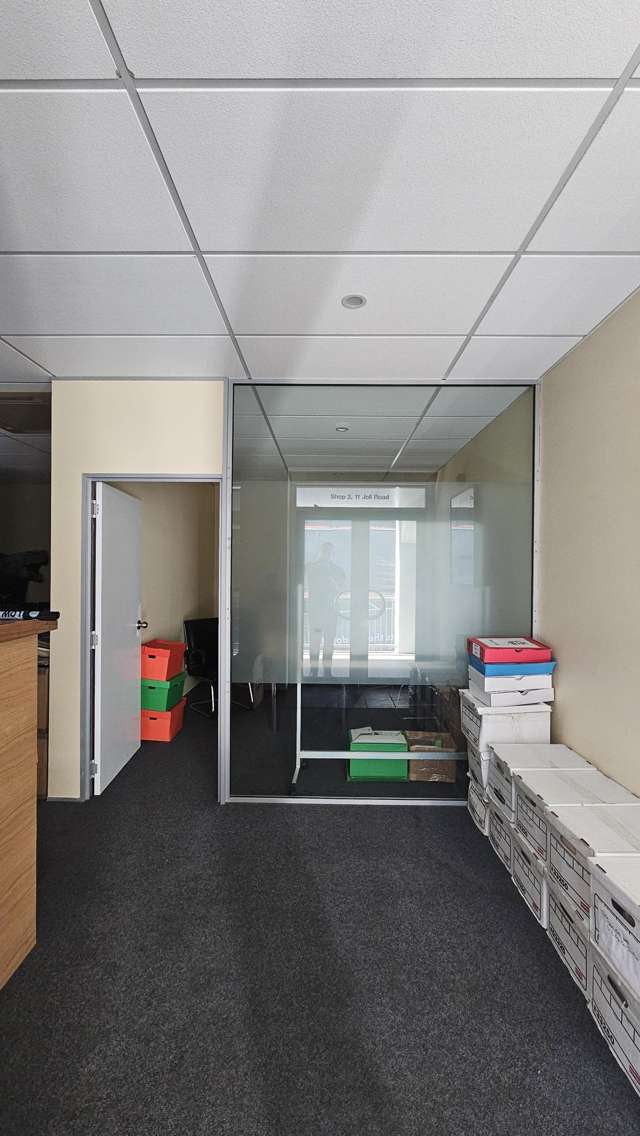 2/11 Joll Road Havelock North_1