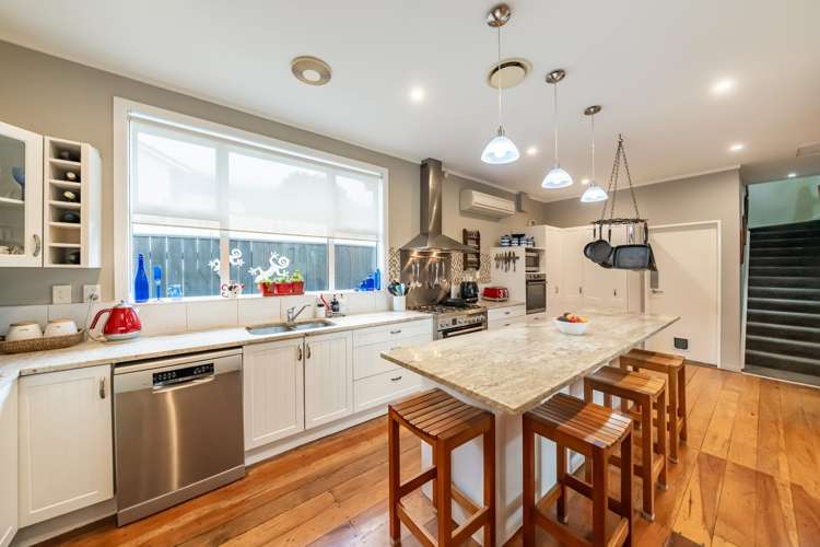 42 Allington Road Karori_7