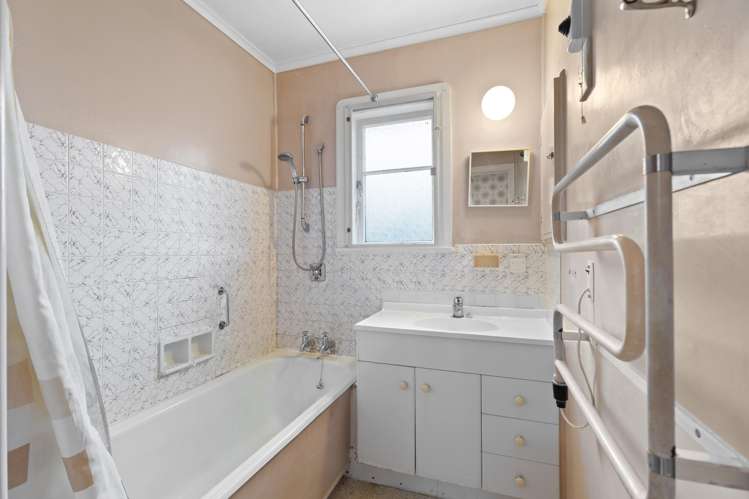 10 Clarke Avenue Te Aroha_9