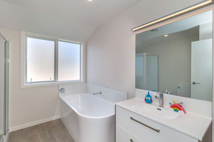 9a Lakewood Grove Levin_10