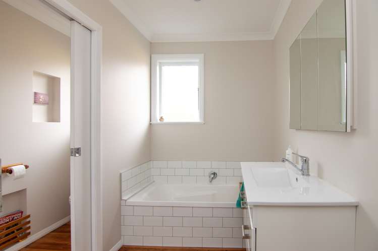 100 Slacks Road Awapuni_19