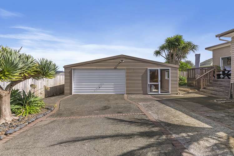 202 Te Atatu Road Te Atatu South_17