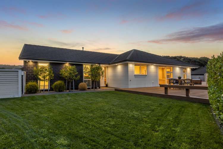 44 Tradewinds Drive Whitby_1