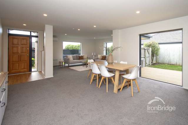 33 Shearwater Drive Woolston_2