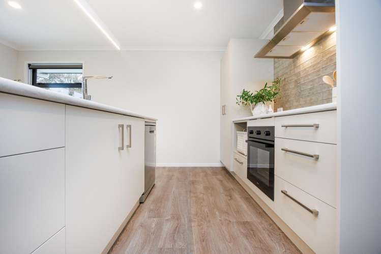 22 Norfolk Crescent Feilding_5