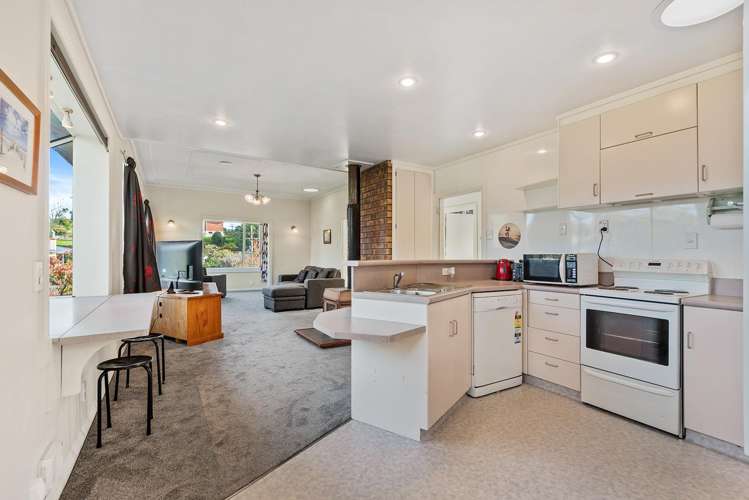 8 Elwyn Crescent Green Island_3