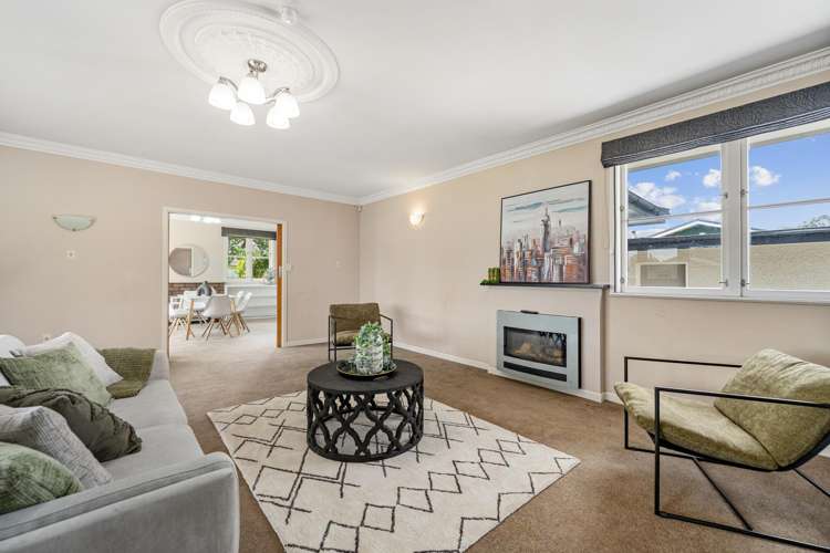 2 Squires Place Awapuni_11