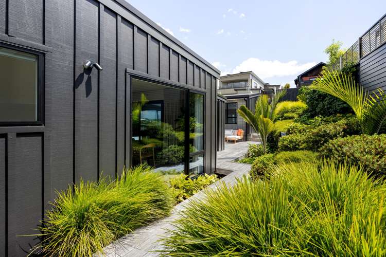 13 Evergreen Rise Grandview Heights_22