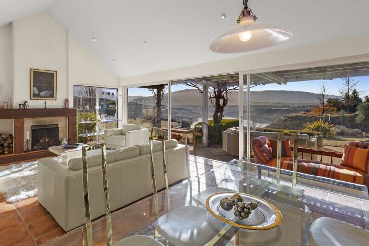 154a Cairnmuir Road Nevis_2