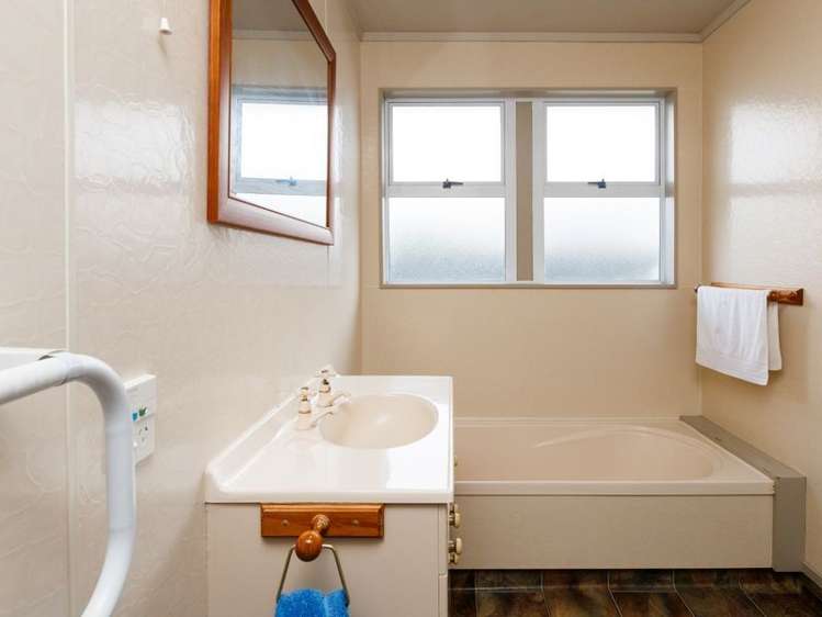 15 Rhodes Drive Kelvin Grove_10