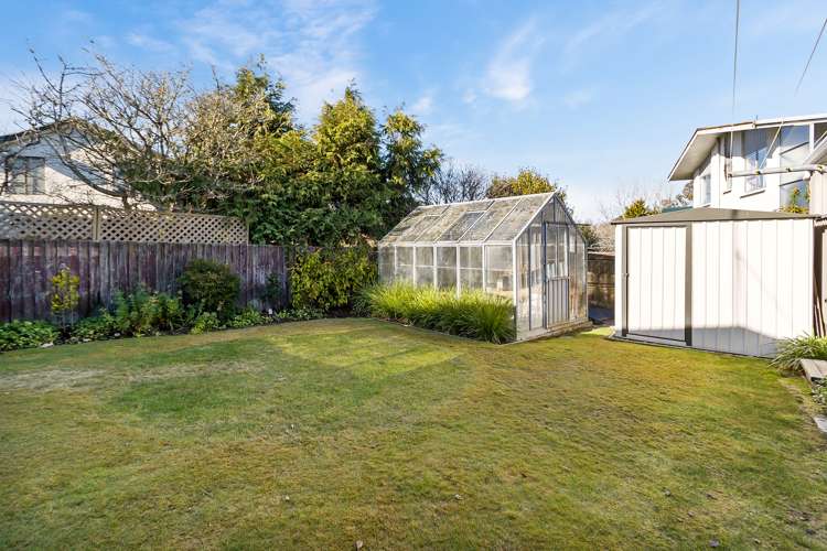 6 Oak Place Gleniti_17