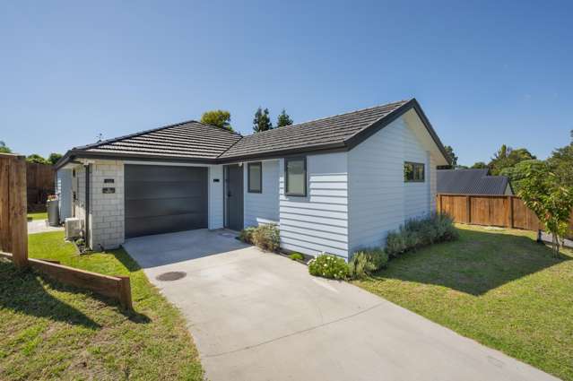 Near-New 3 Bedroom Home – Easy, Low-Maintenance Living