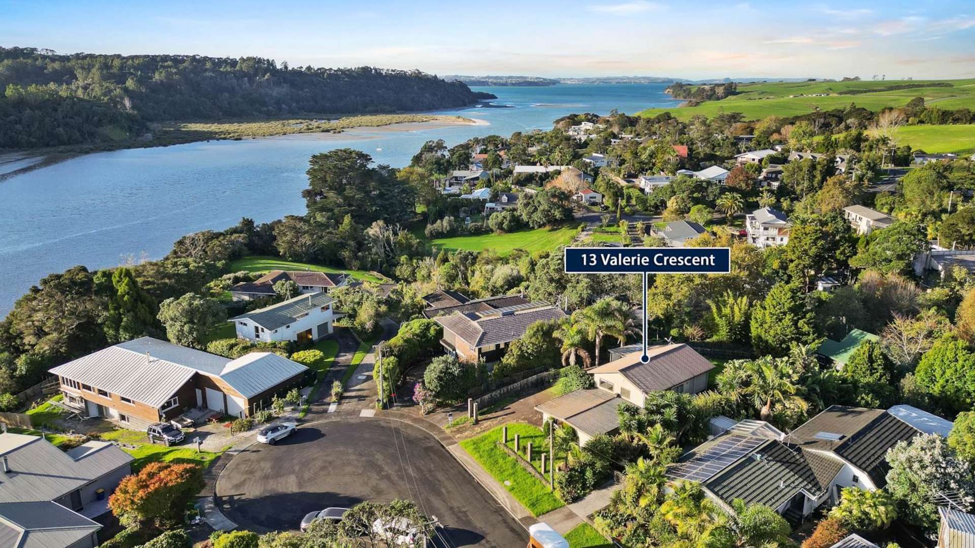 13 Valerie Crescent Okura_0