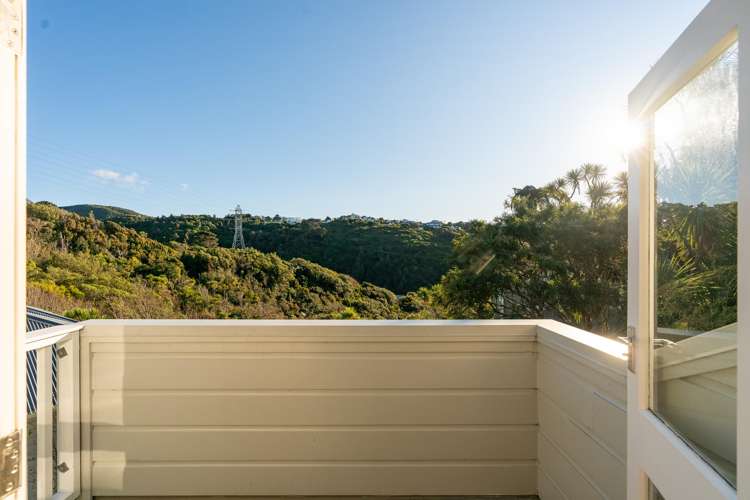 18 Disley Street Highbury_11