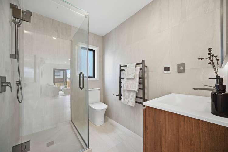 3 Makumaku Place Long Bay_18