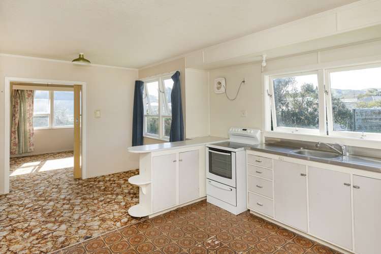 16 Ropata Street Kaiti_7