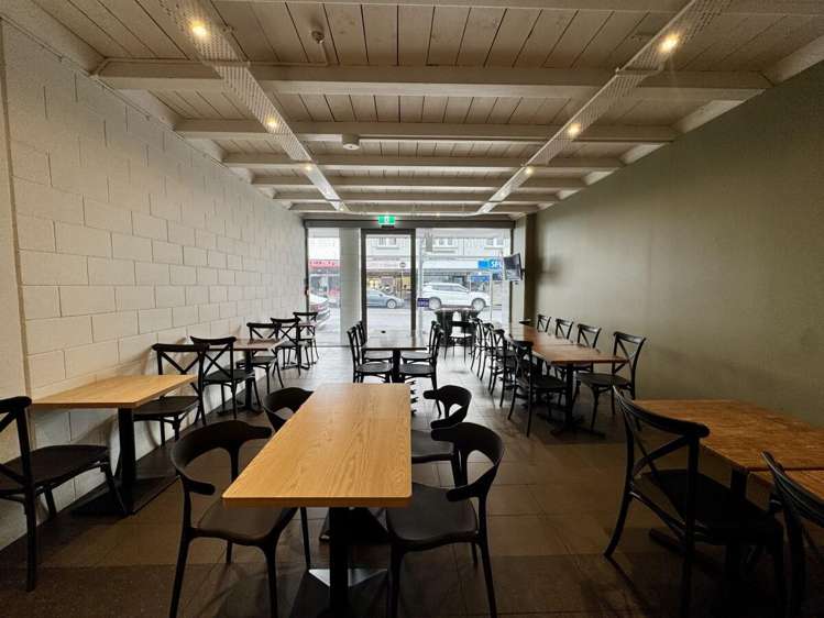 87 Main Highway Ellerslie_6