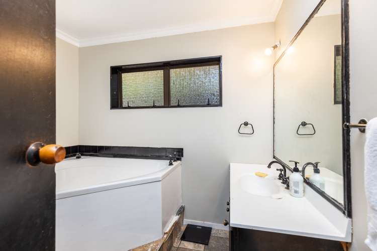 21 Upland Road Huntly_15