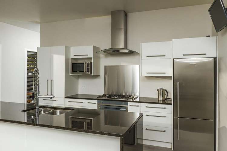 16 Sylvan Park Avenue Milford_8