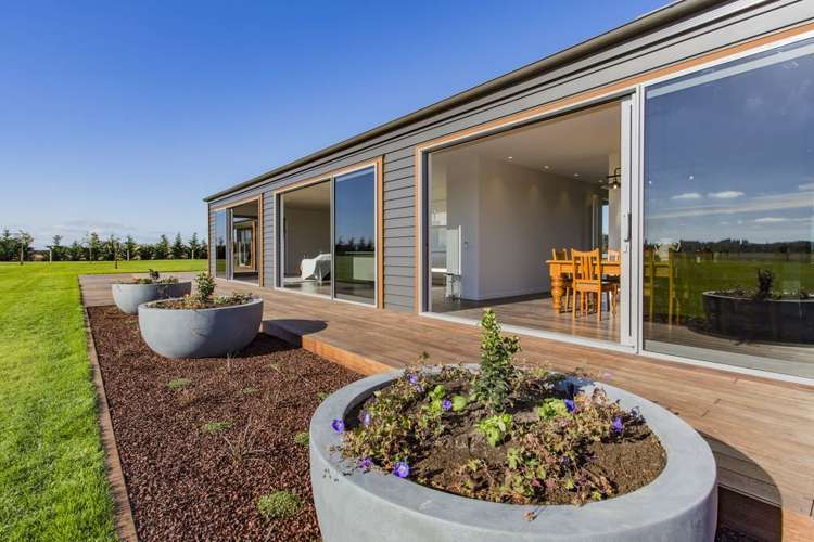 4/456 Curraghs Road West Melton_32