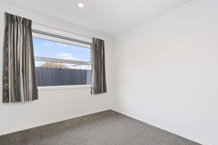 66 Kelvin Crescent Allenton_17
