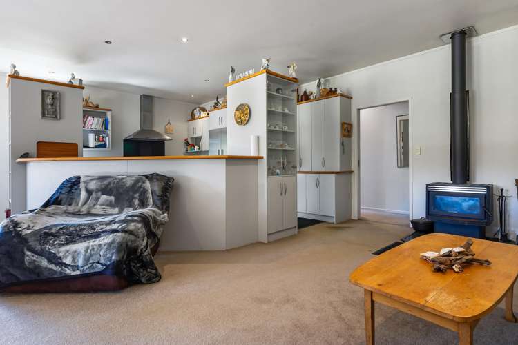 1918 Kohumaru Road Peria_11