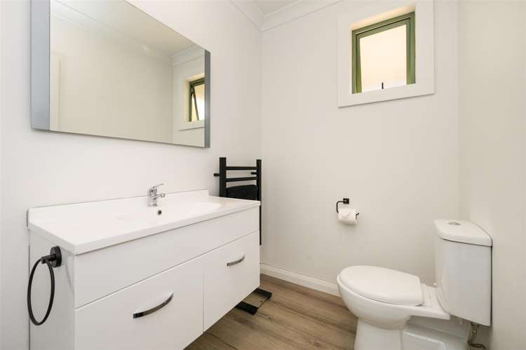 34 Gordon Crescent Marton_19