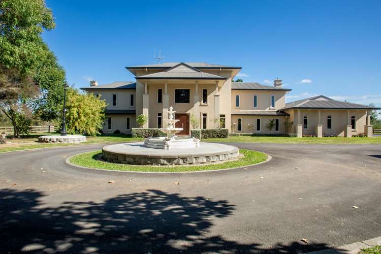 64 Houghton Road Ngahinapouri_5