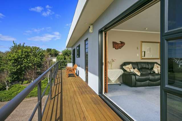 24 Stapleford Crescent Browns Bay_4