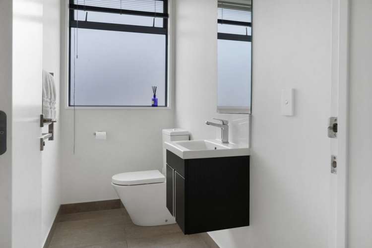 42 Alderson Avenue Hillsborough_14