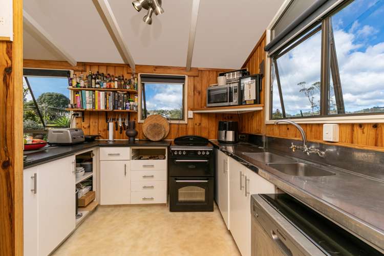 123 Captain Scott Road Glen Eden_7