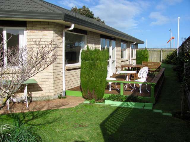 2f Cedar Drive Paraparaumu Beach_2