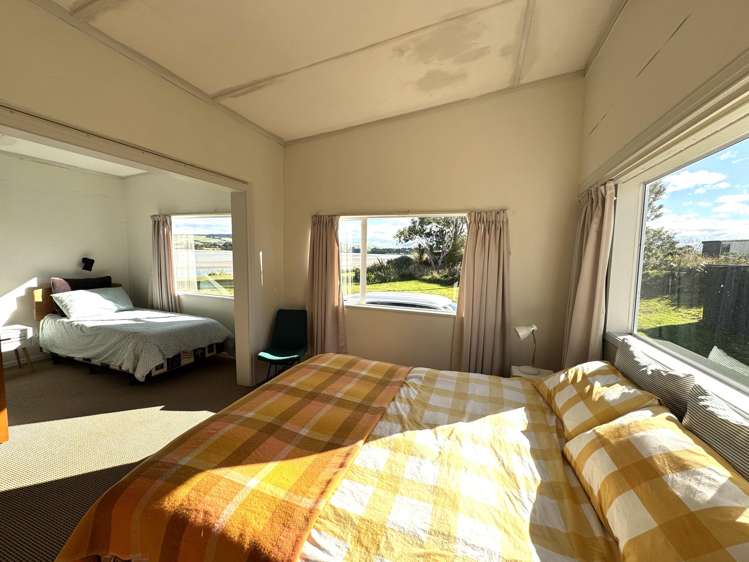 290 Newhaven Road Owaka_12