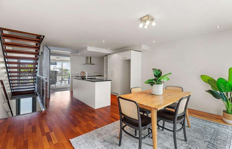 1/142 Onslow Road 11509_1