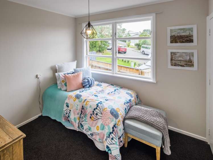 1 Fairburn Grove Johnsonville_6