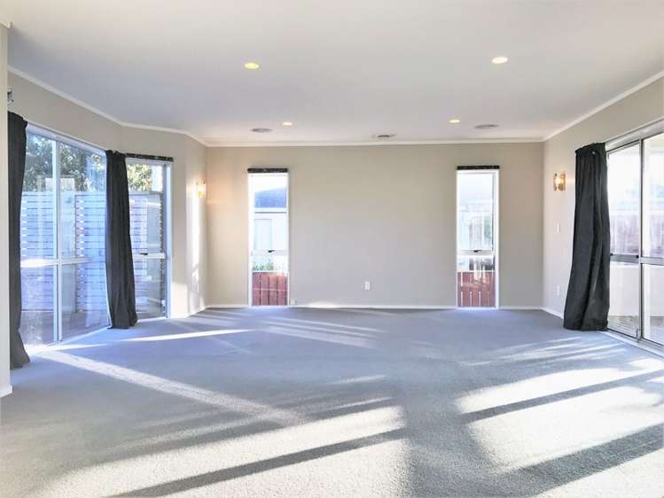 18 Morning View Titahi Bay_5